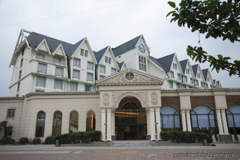 Blue Palace Hotel Jiading Eksteriør billede